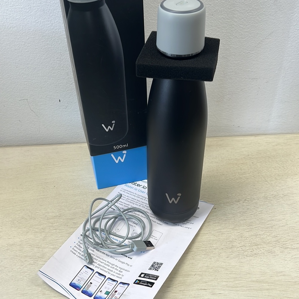 Bluetooth Waterbottle - Picture 9 of 14
